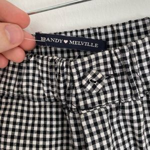 BRANDY MELVILLE Crop ankle checkered pants